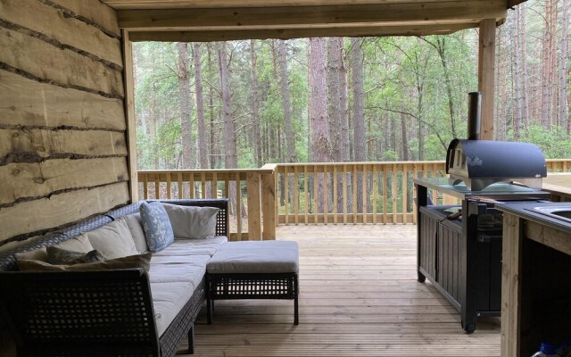 Remarkable 1-bed Treehouse 10 Mins From Inverness