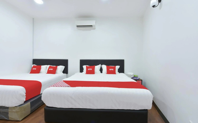 Hotel O Madeena Inn – Guest Rooms – Sepang