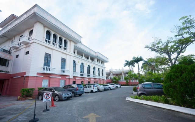 hotelImage