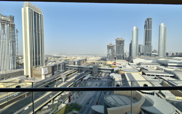 Luxury 1 bedroom at Fashion Avenue Dubai Mall Residences