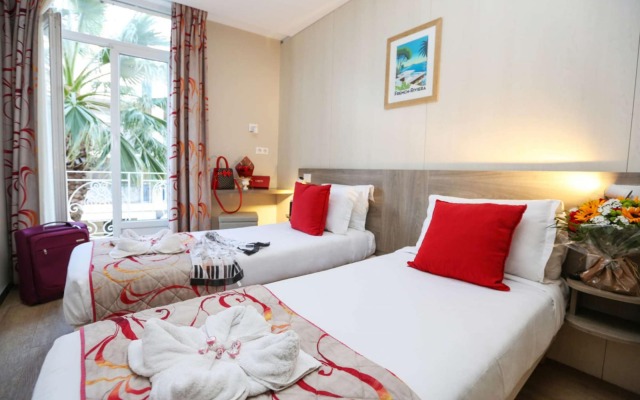 BRIT HOTEL Confort Le Revest Sainte Maxime