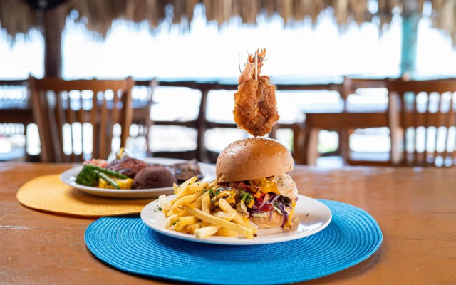 Hotel y Restaurante Leones Marinos