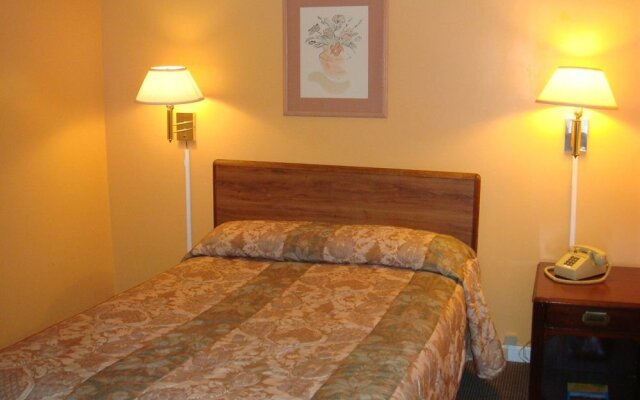 Garden Inn Motel