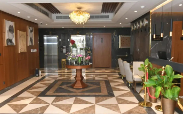 Renee Suite