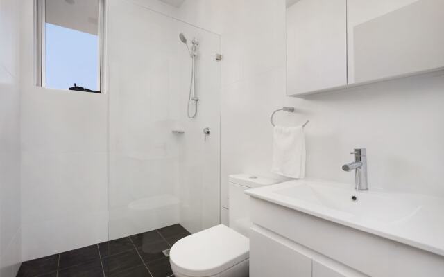 Bondi Beach Studios Suite 1