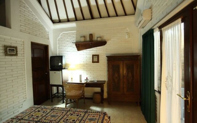 Puri Keraton Seminyak