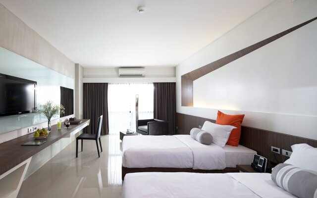 Nine Forty One Hotel