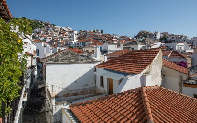 Lovely 1-bedroom Flat In Skopelos