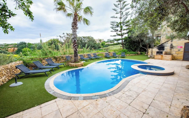 Villa Soldanis 6 Bedroom Villa With Private Pool