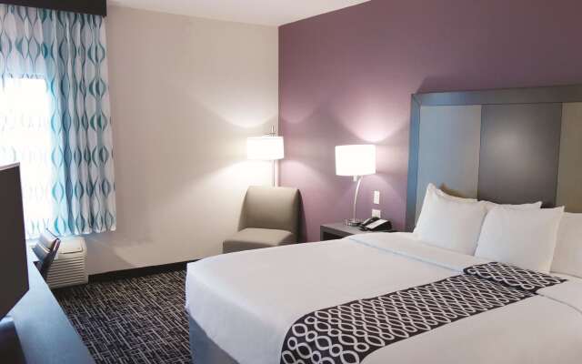 La Quinta Inn & Suites by Wyndham Pampa