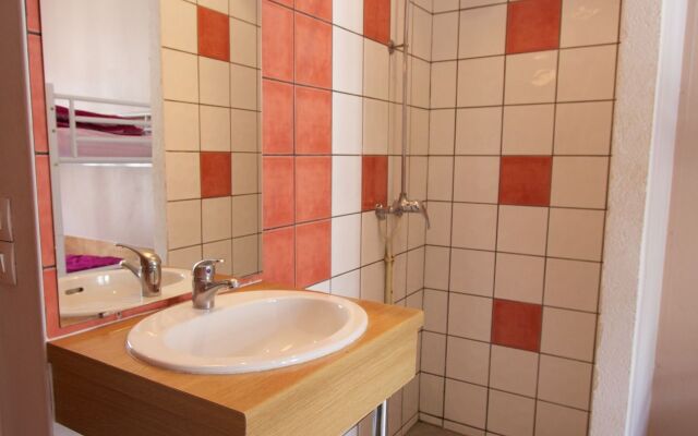 Auberge Internationale des Jeunes - Hostel