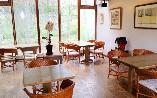 Woody Hotel and Restaurant Yumekoubo