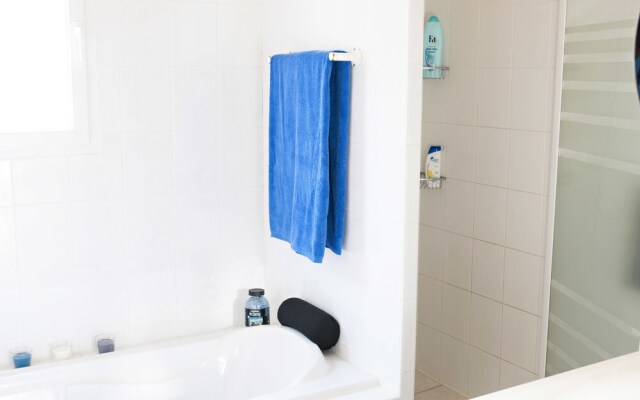 ZenBreak - Charming House in Neuvy