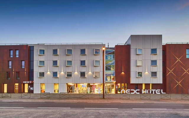 Le NexHotel