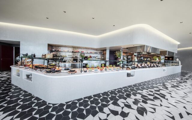 InterContinental Los Angeles Downtown by IHG