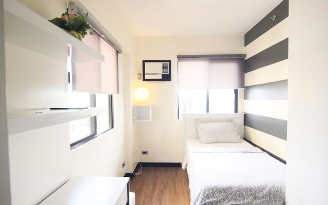 Condo at Arista Place