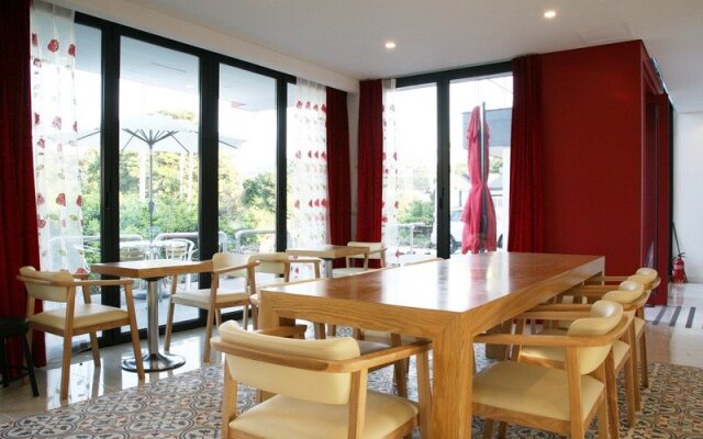 Anna106 Guesthouse