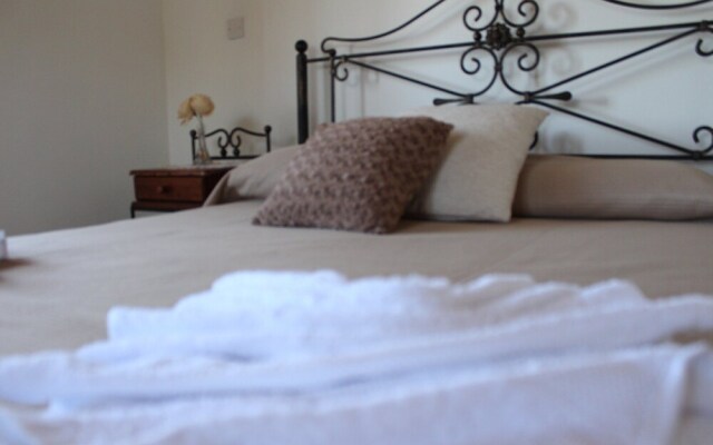 Sea and Mountain View Villa Anna