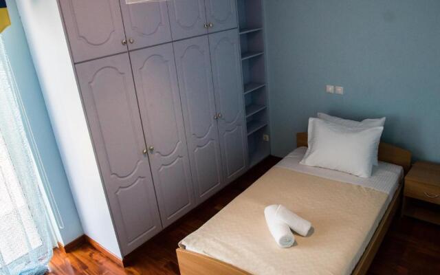Southplace63 Family house 500m from beach