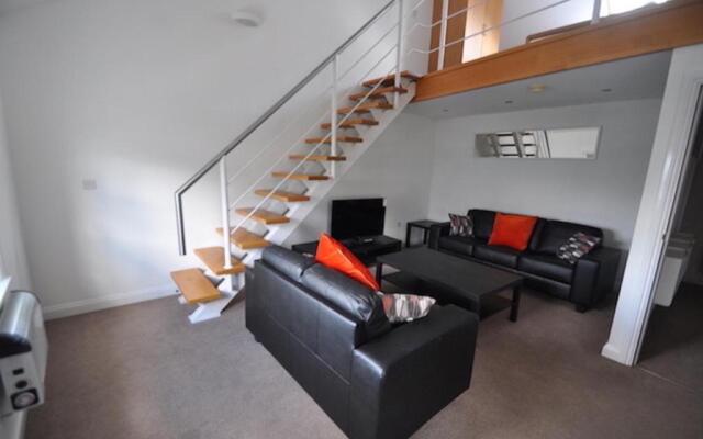 Princes Dock Chambers 9