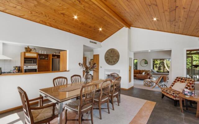 Hikanui Haven - Havelock North Holiday Home