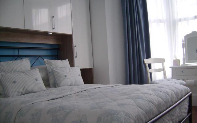 Langdon Villa Guest House