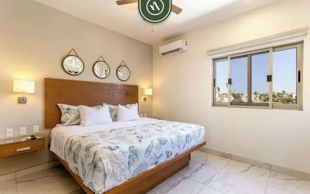 Centric 1BR Condo in Downtown Cabo - Rooftop Pool
