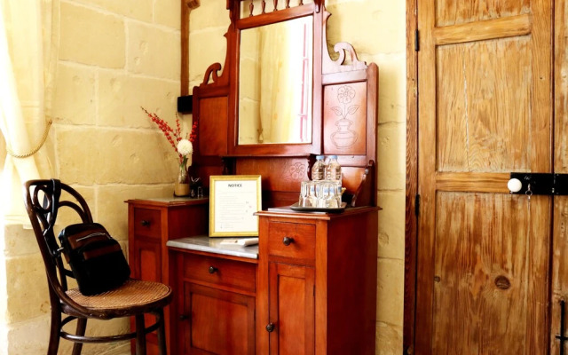 Il-Bàrraġ Farmhouse B&B - Traditional