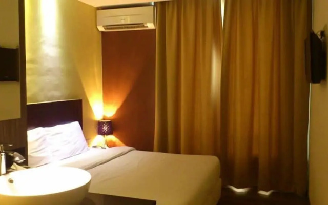 Zotel Business & Leisure Hotel