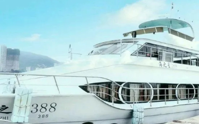 Huidong Xunliao Bay Hailan Home Resort Hotel