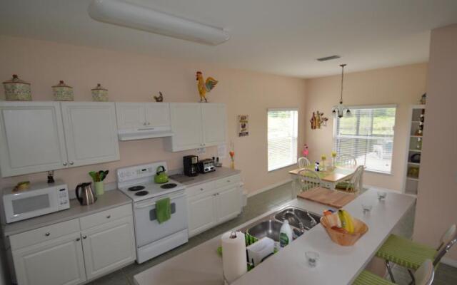 Westhaven Paradise by Info@onetorent