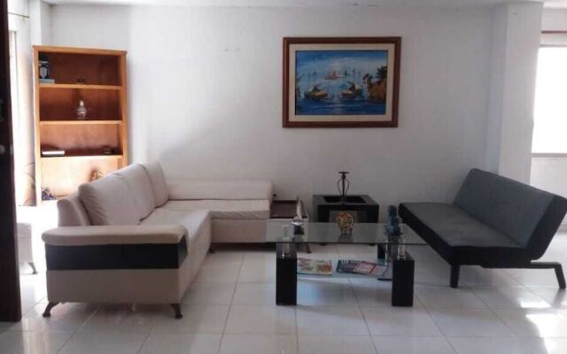 Hostal Edificio Malecon