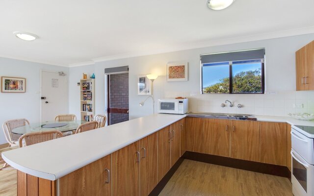Promenade, Unit 12/ 8 Intrepid Close