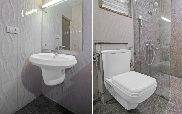 Lucky Hotels by OYO Rooms