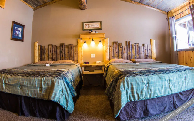 Curriers Lakeview Lodge