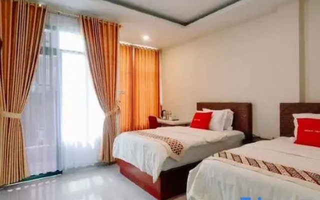 Noah Hotel Silangit