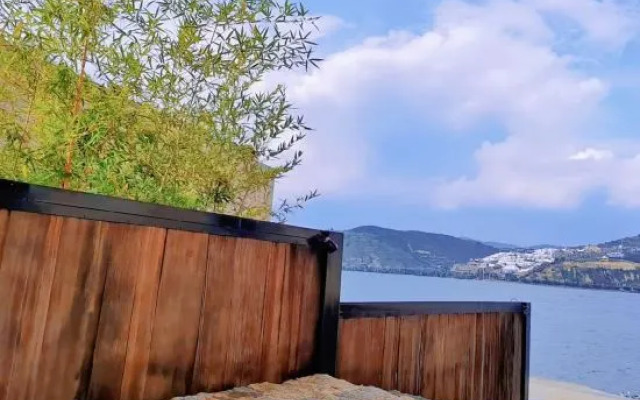 Waterside Beautiful villa