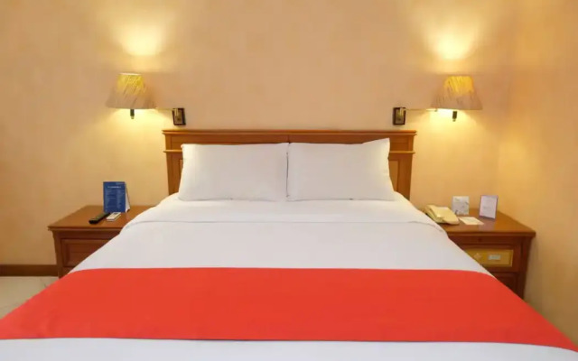 Diamond Hotel Solo