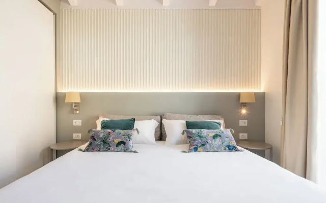 Karalin Sonnino Suites