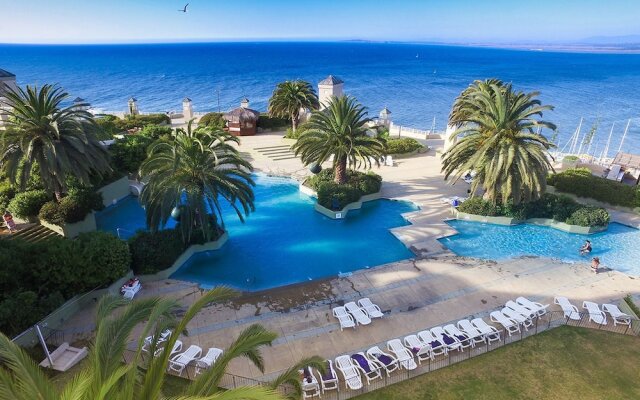 Hippocampus Resort & Club