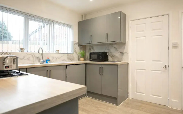 Nottingham Top Serviced Home