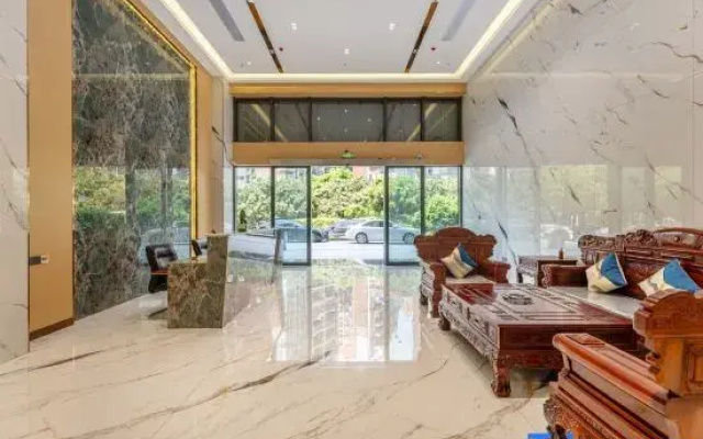 Lejia Apartment Guest House