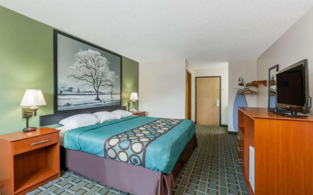 Super 8 Osceola Ia