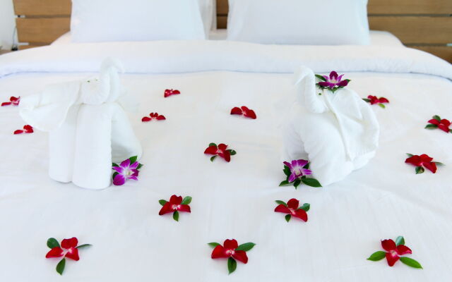 SEAnery Beach Resort