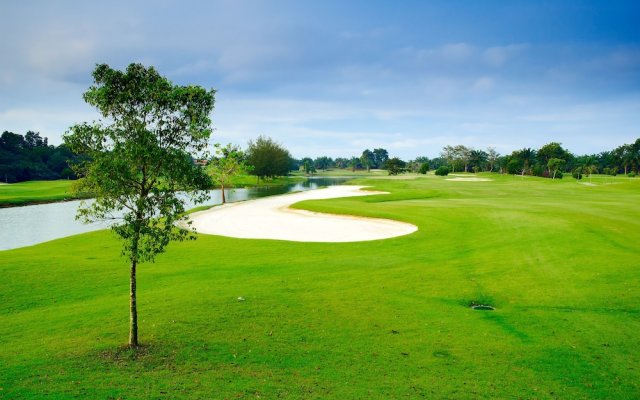 Tanjong Puteri Golf Resort Berhad