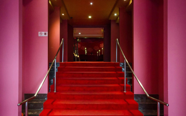 Hotel Calmo Chinatown