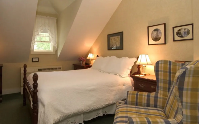York Harbor Inn