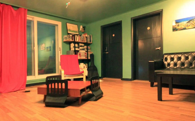 The One Hostel Hongdae