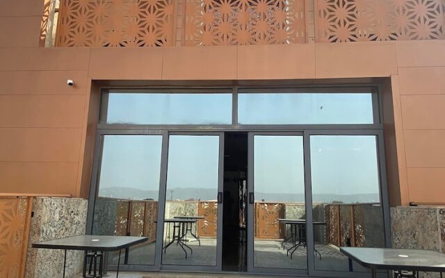 Meethaq Hotels Limited