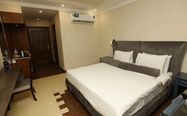 Magnum Inn
